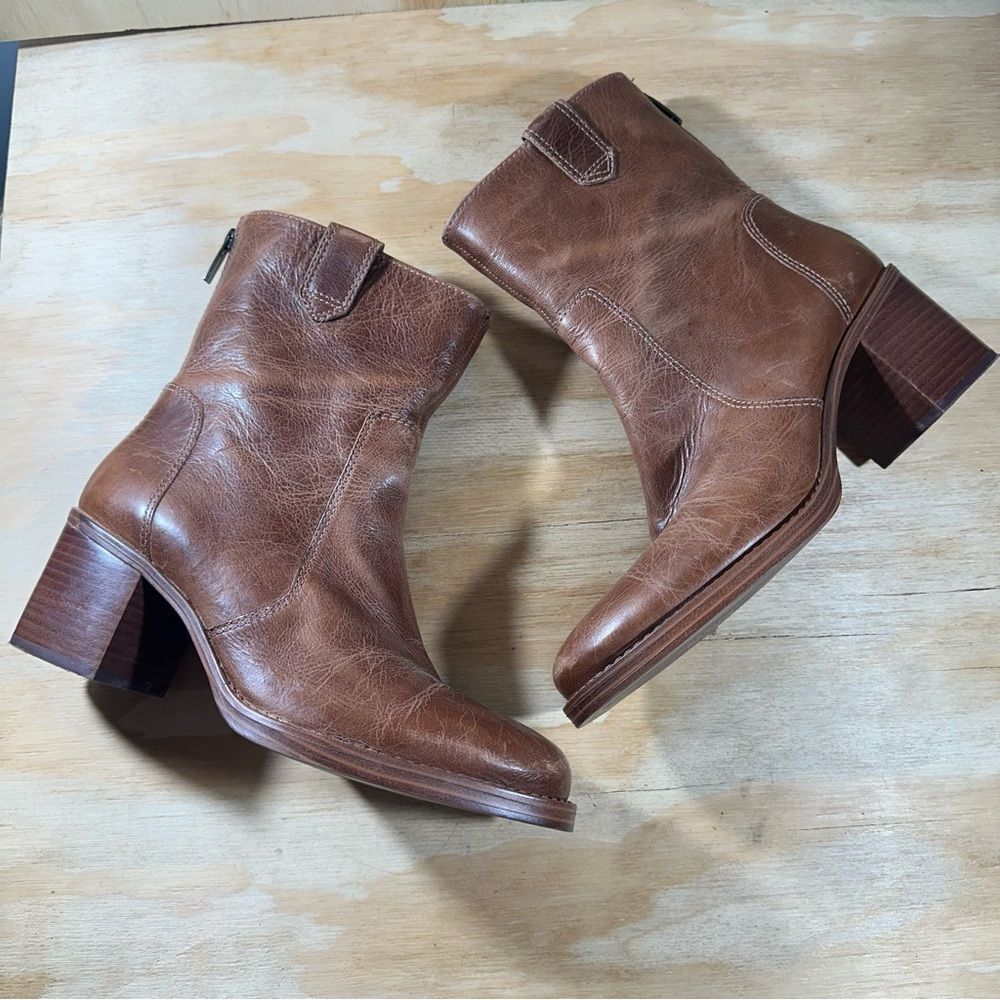 Vince Camuto Brown Leather Ankle Boots Women’s Size 7.5 - Picture 3 of 9